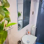 Of 3 In The Area Near To The Center Of Apartman
