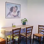 Apartman Of 3 In The Area Near To The Center Of *