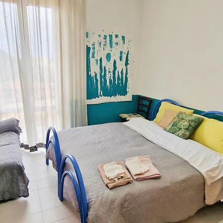 Апартаменты Of 3 In The Area Near To The Center Of