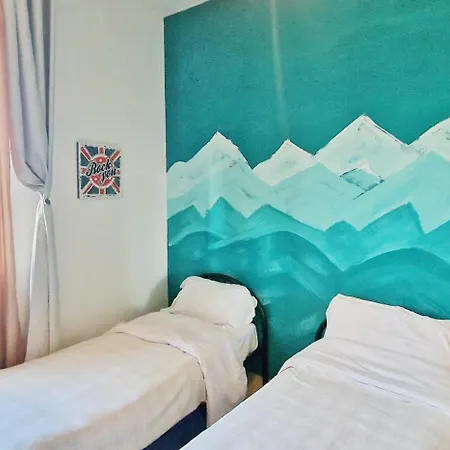 Апартаменты Of 3 In The Area Near To The Center Of *