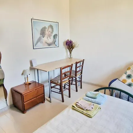 شقة Of 3 In The Area Near To The Center Of بيرودجا