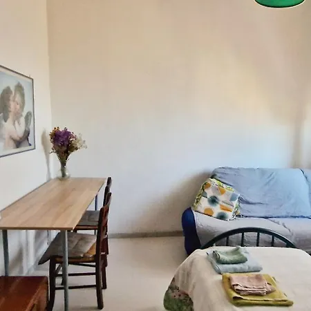 Of 3 In The Area Near To The Center Of *