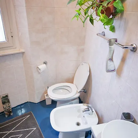 Of 3 In The Area Near To The Center Of * Перуджа