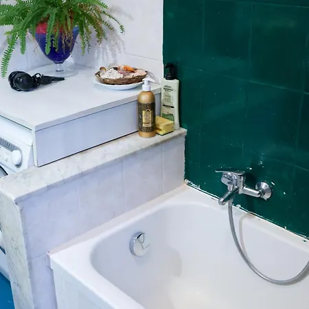 Of 3 In The Area Near To The Center Of Perugia