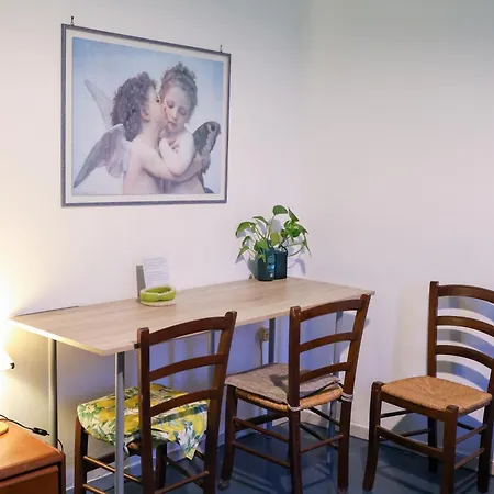 Apartament Of 3 In The Area Near To The Center Of *