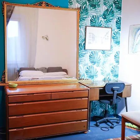 Of 3 In The Area Near To The Center Of Apartament *